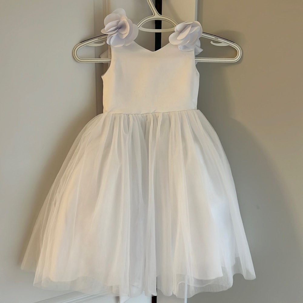 Flower girl/junior bridesmaid dress